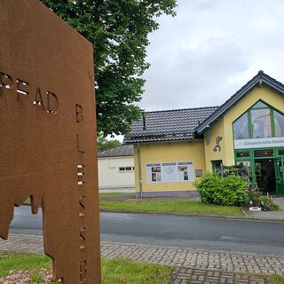 Geopark-Info-Stelle Bleßberghöhle in Schalkau