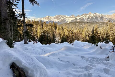 Fotografija s spletne strani likedhikes na poti