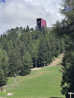 Fotografija s spletne strani Jerry Geimer na poti
