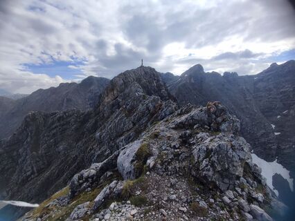 Fotografija s spletne strani Dorian Pankraz na poti