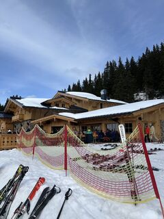 Fotografija s spletne strani Valentine Smirnyagin na poti