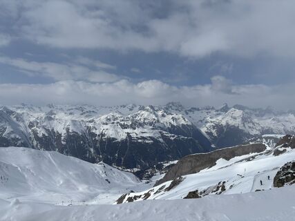 Fotografia z Lucia Carrillo na trase