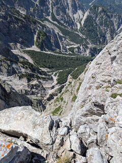 Fotografia z das-gipfelbuch.at na trase