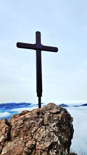 Fotografija s spletne strani Elisabeth Rossa na poti