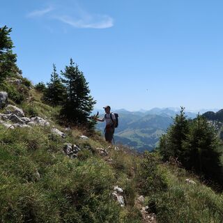 Chueharnisch - Gipfelwanderung Schafharnisch