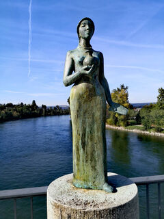 verena-statue-auf-zollbruecke