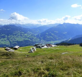 Blick auf die Bergstation Grüneck