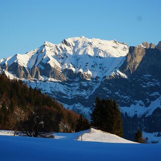 Aussicht beim Winterwandern im Taminatal