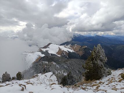 Fotografija s spletne strani carmper na poti