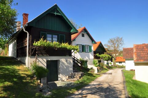 Kellergasse am Csaterberg