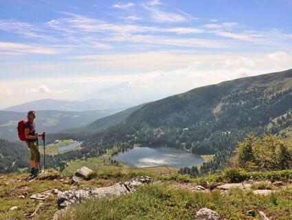 Blick von oben auf den Winterleitensee