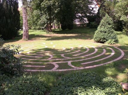 Station 2, Labyrinth/Lebenswege