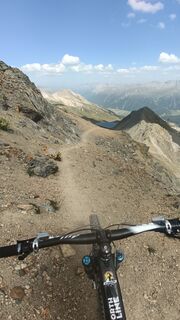 Fotografija s spletne strani Niccolò Ratti na poti