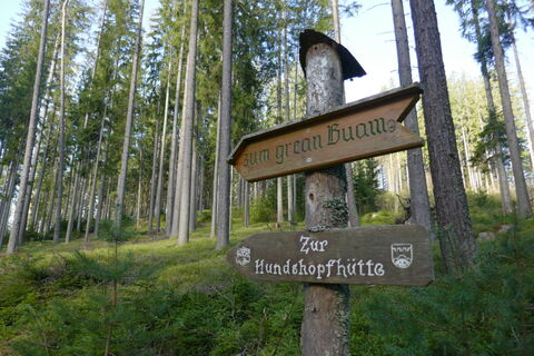 Wegweiser zur Hundskopfhütte
