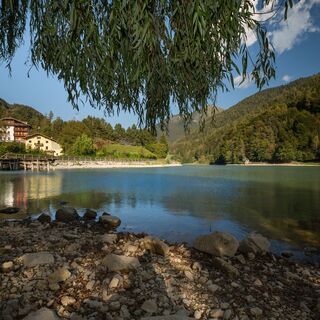 Lago di Roncone