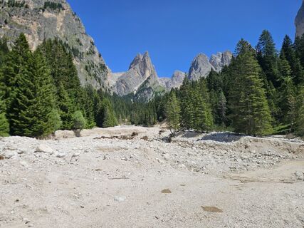 Weisslahnbad Wanderparkplatz zur Grasleitenhütte