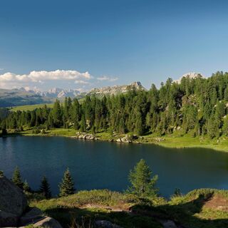 Lago di Colbricon aus der Vogelperspektive