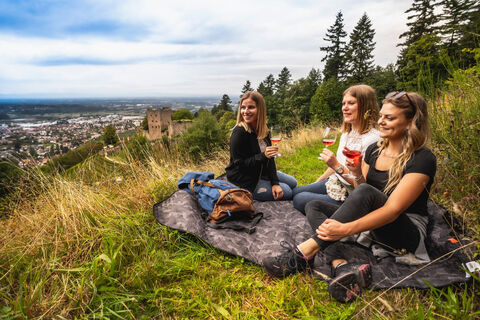 Rast während der Oberkircher Weinwanderung