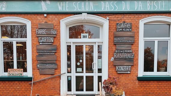 Café Möbelei, Außenansicht