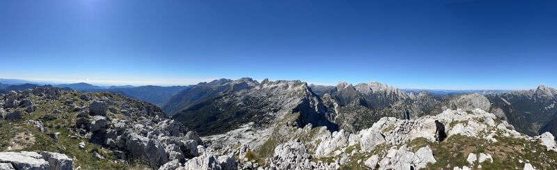 Fotografija s spletne strani Sabine Monay na poti
