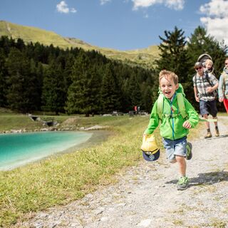 Globi Wanderweg, Speichersee Valos