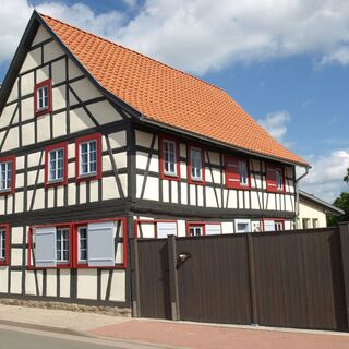 Otto-Knöpfer-Haus - Holzhausen