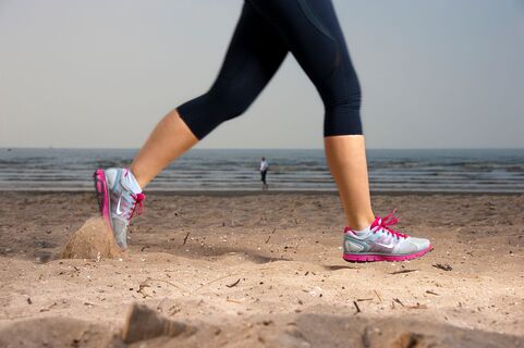 Joggen am Strand  von Otterndorf