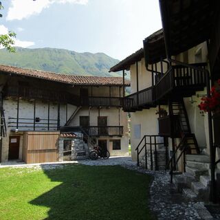 Breginj - der alte Dorfkern, Innenhof