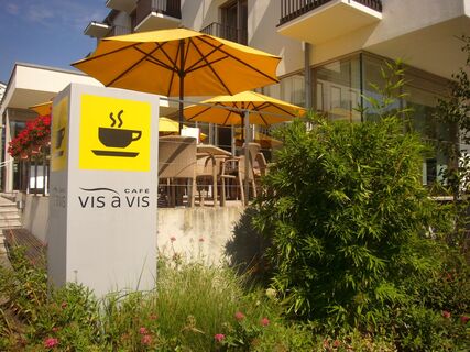Hegne - Café Vis à Vis im VCH-Hotel St. Elisabeth
