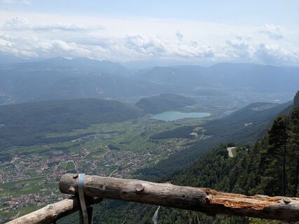 Foto da rgreil lungo il tour