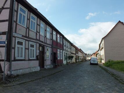 Gardelegener Straße mit Fachwerkhäusern