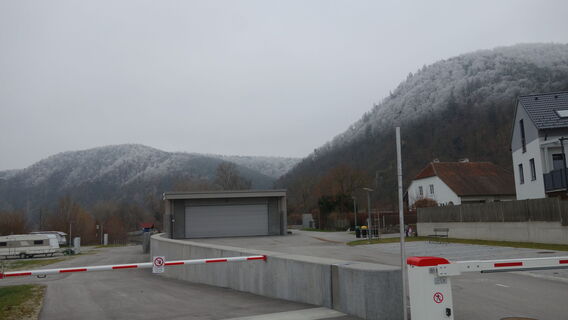 Bacharnsdorf beim Campingplatz Donau