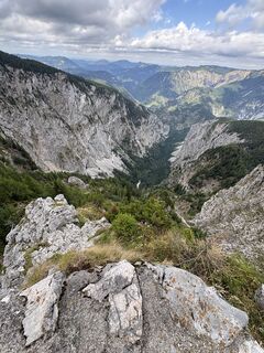 Fotografija s spletne strani NezSari na poti