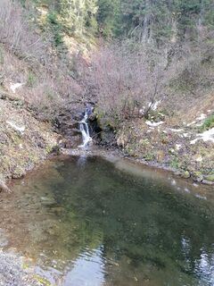 Fotografija s spletne strani R. H na poti