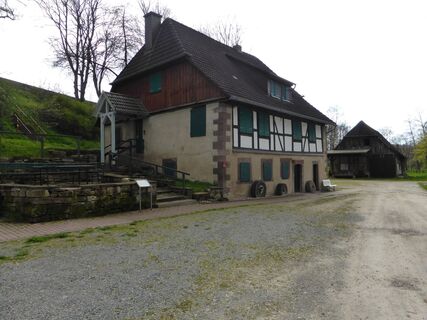 Treppmühle am Parkplatz