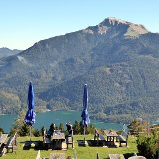 Genussvoll speisen mit dem Schafbergblick.