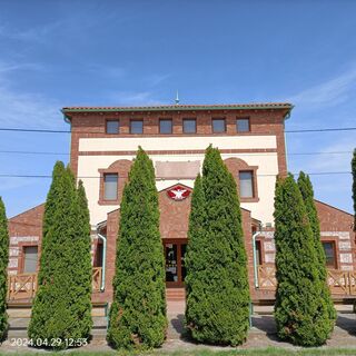Museum Kelemantia, Iza