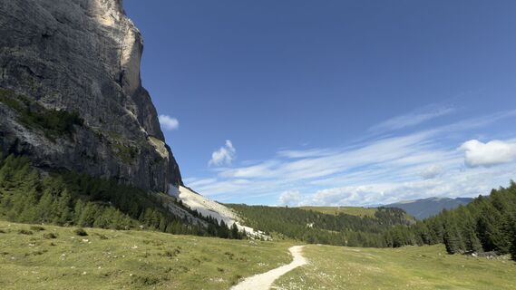 Fotografija s spletne strani Crotti Marcello na poti