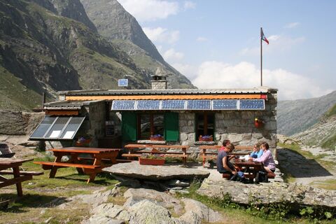 Refuge d'Ambin in Val Cenis-Bramans