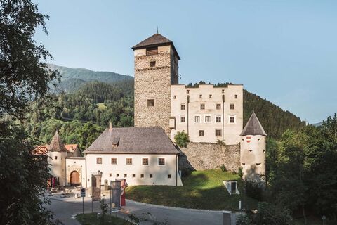 Museum Galerie Schloss Landeck_010