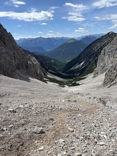 Fotografija s spletne strani Tristan12 na poti