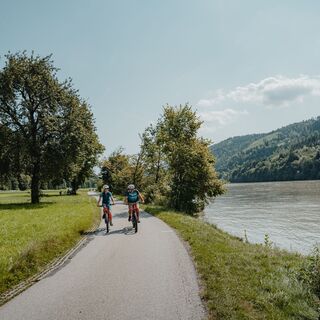 Radtour am Donauradweg Freizell