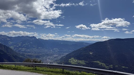 Foto van Daniel Härtel langs de tour