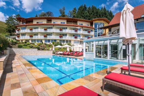Hotel Adler St. Roman