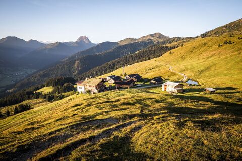 Auf dem Weg zur Kobinger Hütte_Kirchberg_Kitzbüheler Alpen_Mathäus Gartner (2018)_FULL04.jpg