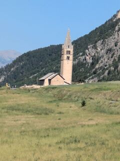 Photo de Martine Joblin le long du parcours
