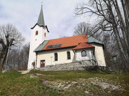 Fotografija s spletne strani Cvetka Salamon na poti