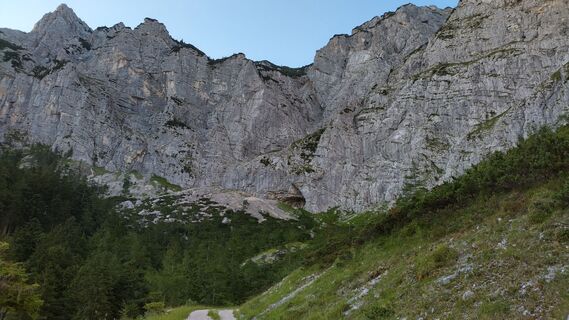 Hirschlucke, Gmundner Höhle