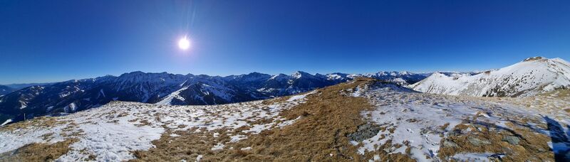 Fotografia z Klaus Neuhold na trase