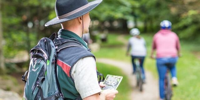 Ranger im Nationalpark Hunsrück-Hochwald